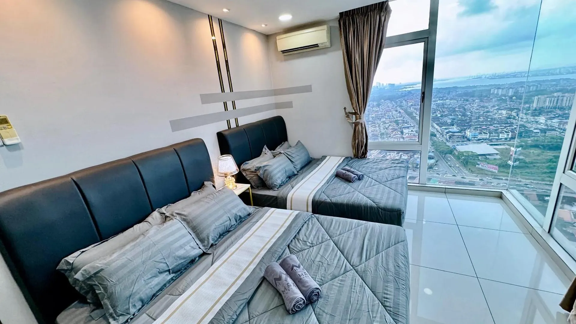 Apartment Ksl City Mall 6-20Pax Private Lift-Netflix-Smarttv 70Inch Johor Bahru