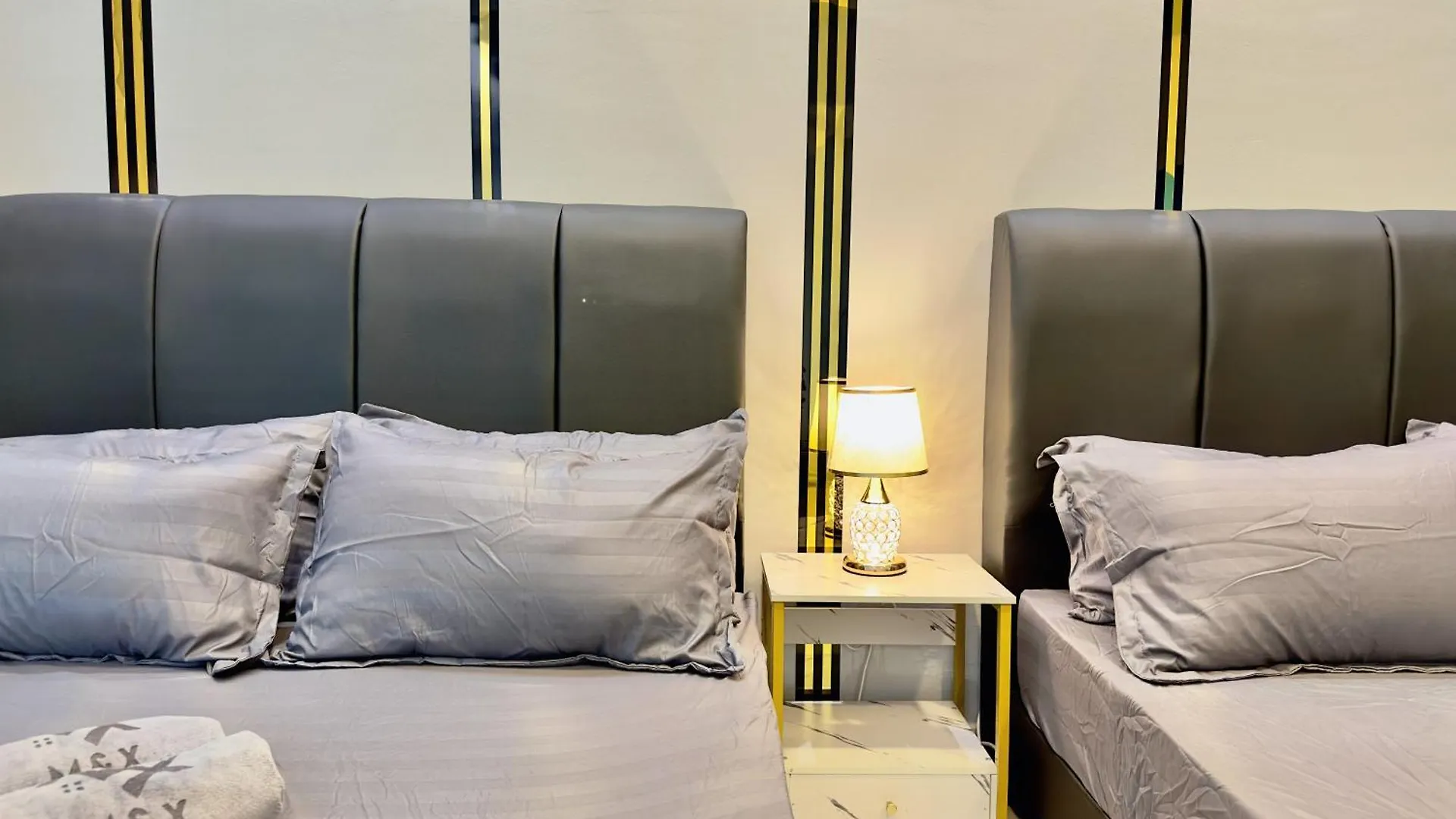 Ksl City Mall 6-20Pax Private Lift-Netflix-Smarttv 70Inch Johor Bahru Apartment