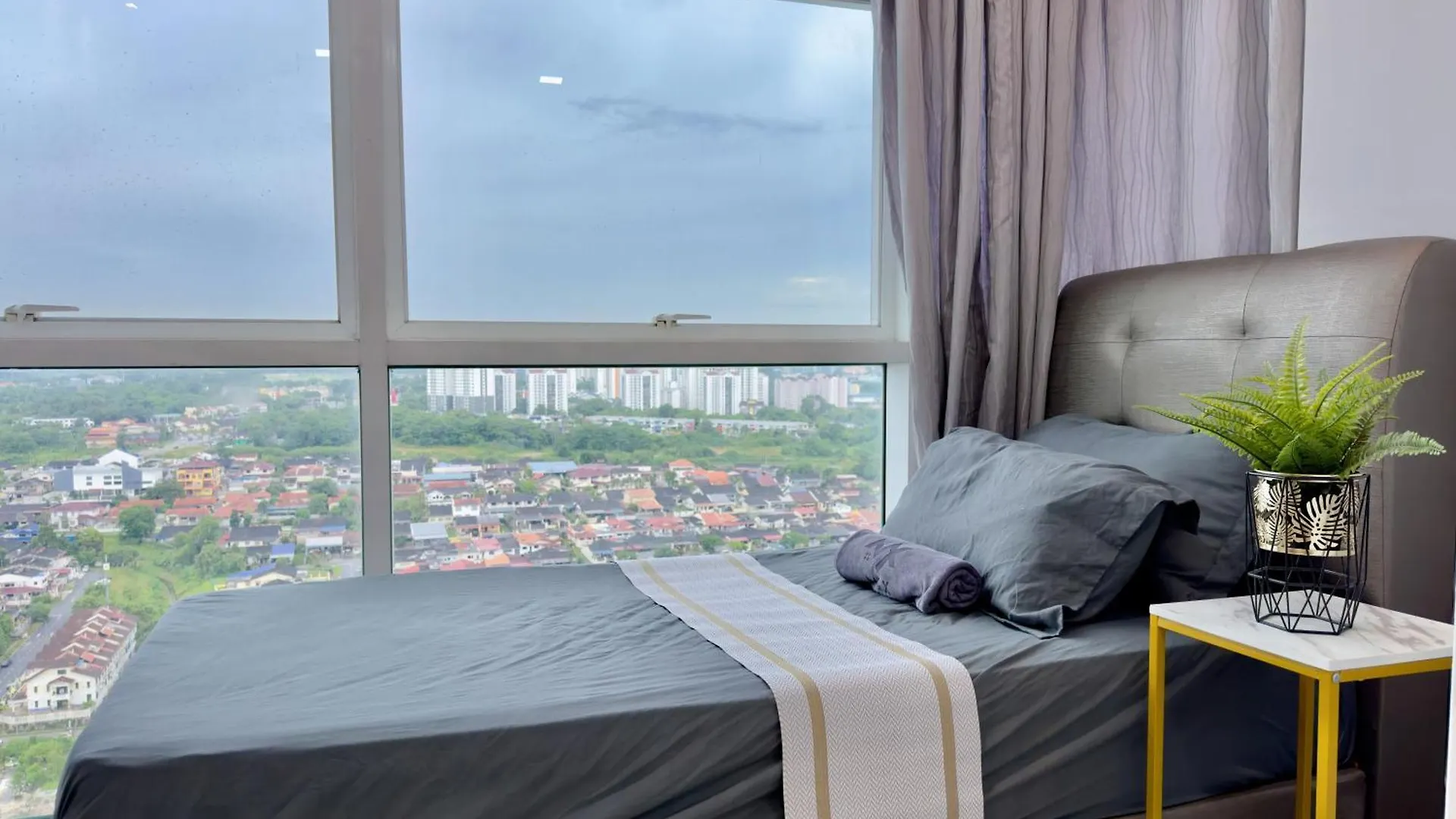 Ksl City Mall 6-20Pax Private Lift-Netflix-Smarttv 70Inch Johor Bahru 0*,