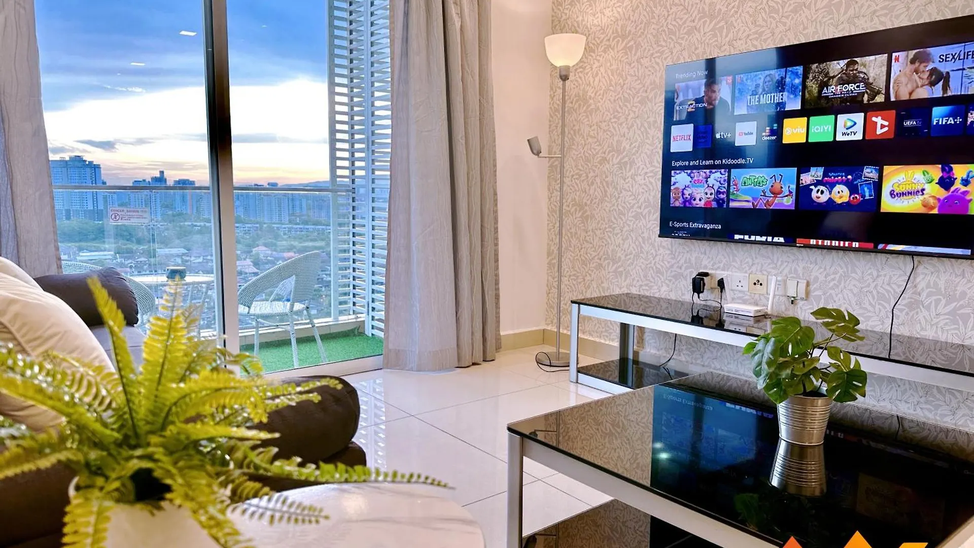 Apartment Ksl City Mall 6-20Pax Private Lift-Netflix-Smarttv 70Inch Johor Bahru